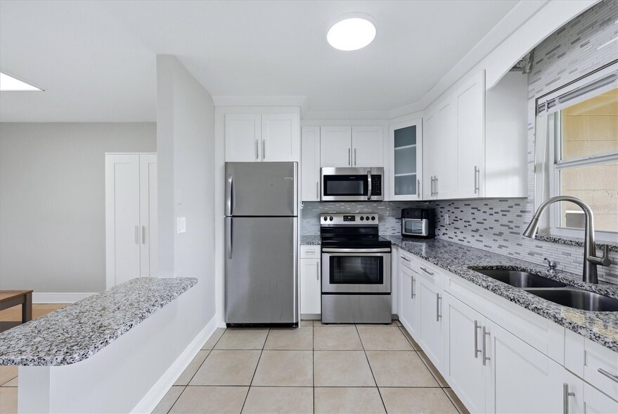 More Photos Of 12125 Margarita Ave, North Port Apartments For Sale