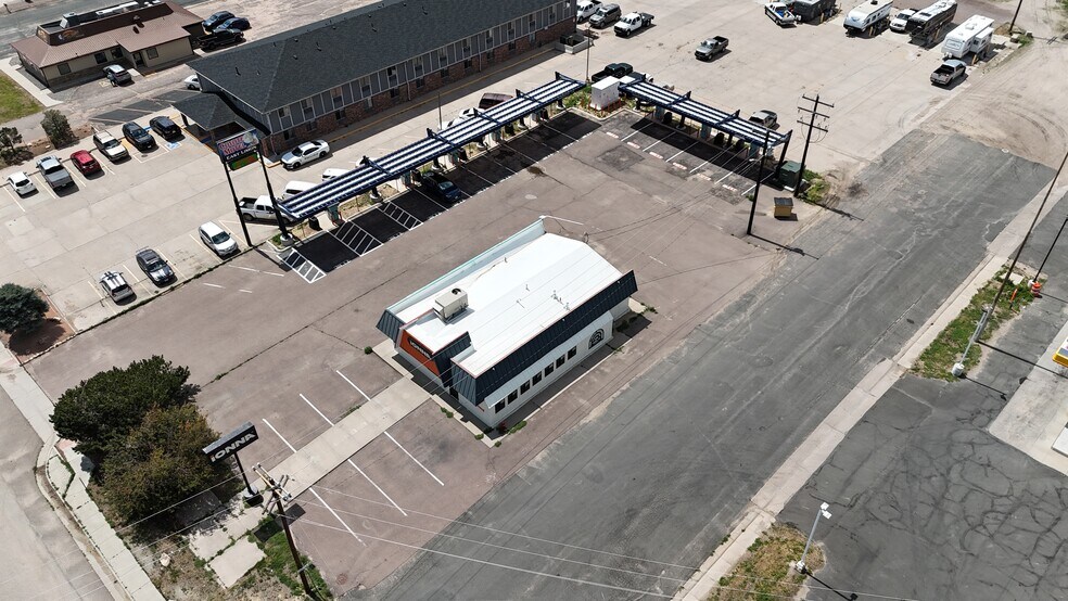 More Photos Of 290 Main St, Limon Restaurant For Lease