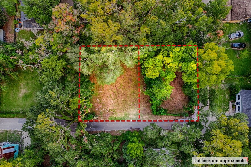 More Photos Of 534 NW 7th Ter, Gainesville Land For Sale