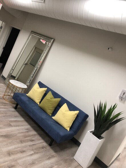 More Photos Of 7490 N 36th St, Pinellas Park Loft Creative Space For Lease