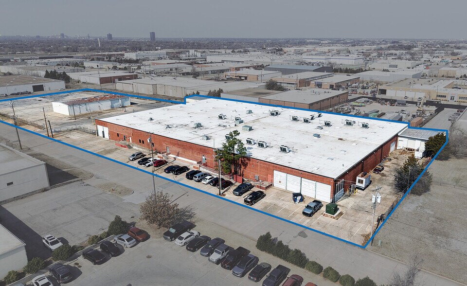 Primary Photo Of 317 NE 31st St, Oklahoma City Distribution For Sale