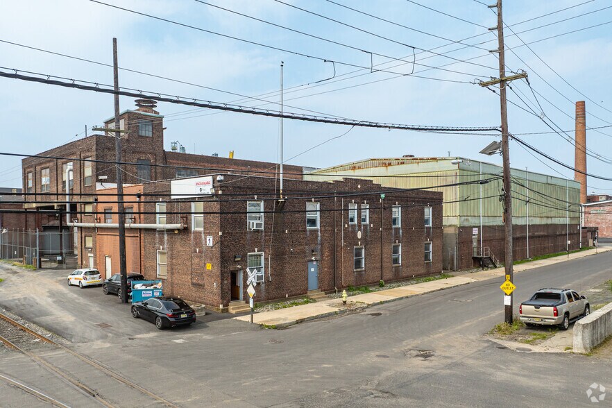 Primary Photo Of 300 Jefferson St, Camden Warehouse For Sale