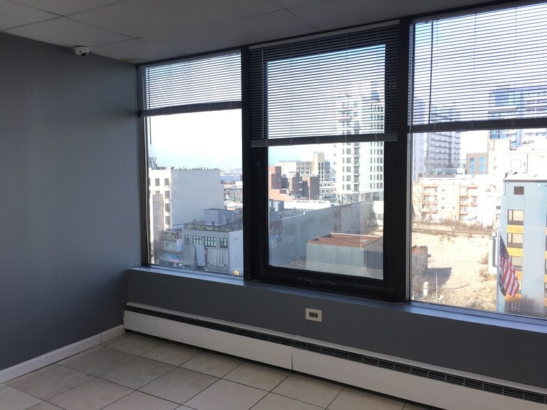 More Photos Of 36-09 Main St, Flushing Medical For Lease