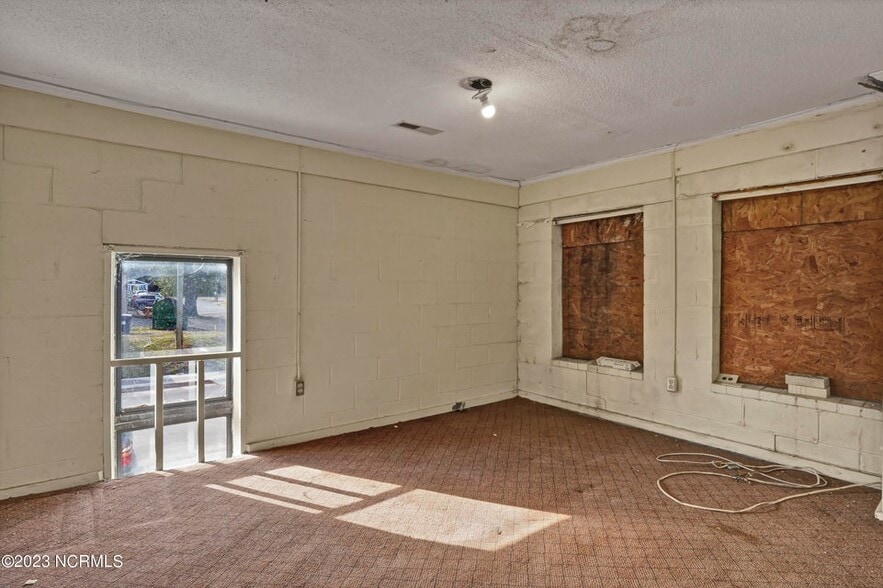 More Photos Of 1201 Castle St, Wilmington Religious Facility For Sale