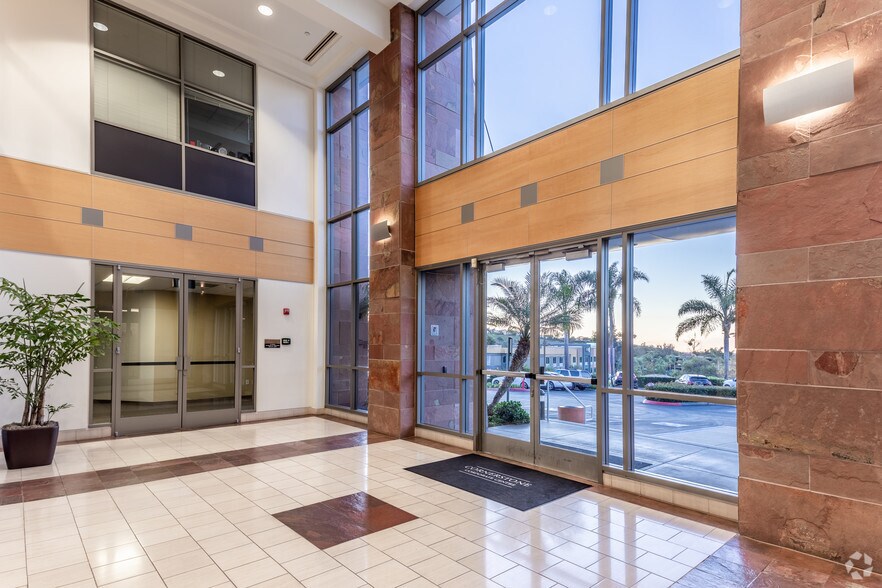 More Photos Of 1902 Wright Pl, Carlsbad Office For Lease