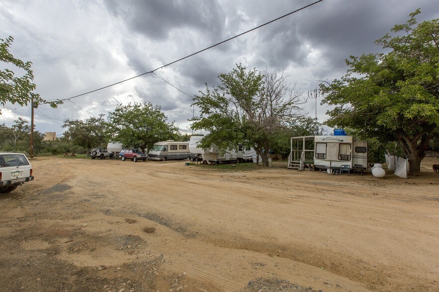 More Photos Of 8355-8365 S Highway 89, Kirkland Trailer Camper Park For Sale