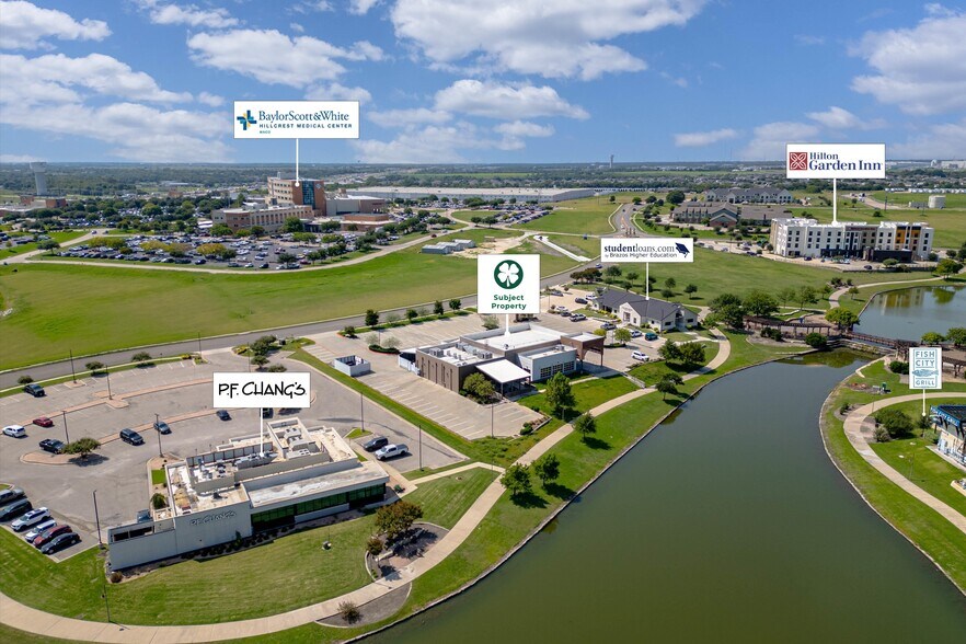 More Photos Of 5601 Crosslake Pky, Waco Restaurant For Lease