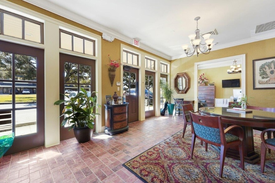 More Photos Of 5656 Nelson Rd, Lake Charles Unknown For Lease