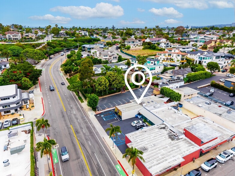 More Photos Of 204 Riverside Ave, Newport Beach Storefront Retail Office For Sale