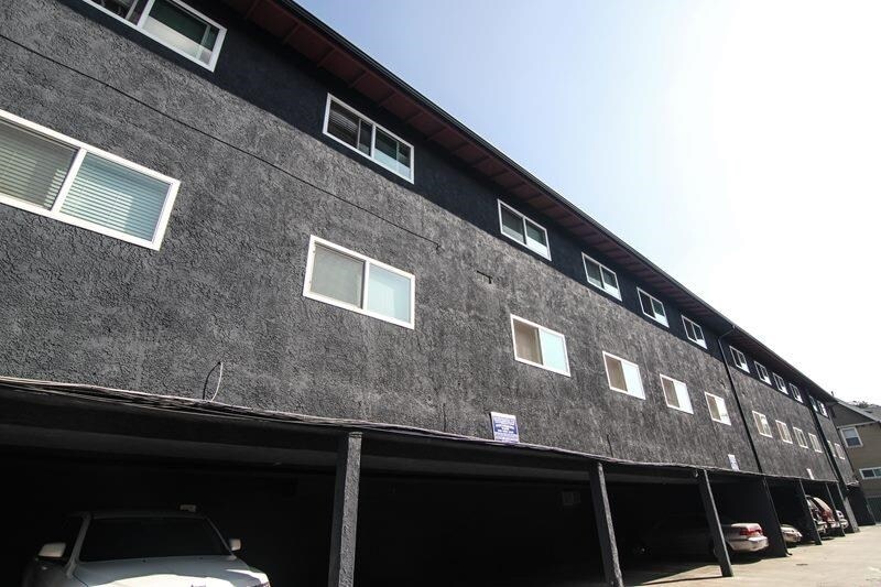 More Photos Of 2202-2208 Michigan Ave, Los Angeles Apartments For Sale