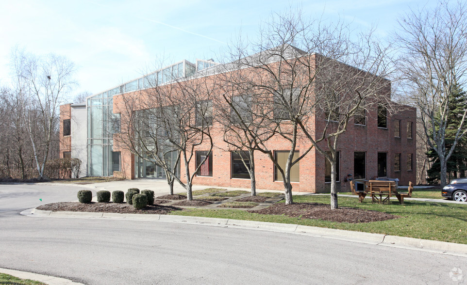 Primary Photo Of 8000 Ravines Edge Ct, Columbus Medical For Lease