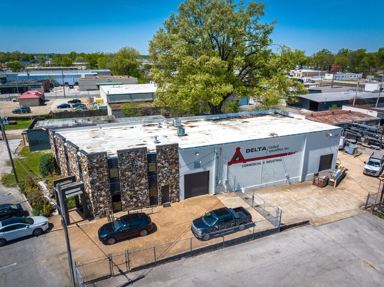Primary Photo Of 3166 Broad Ave, Memphis Warehouse For Sale