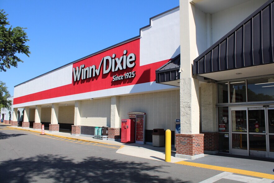 More Photos Of 1722 S 8th St, Fernandina Beach Unknown For Lease