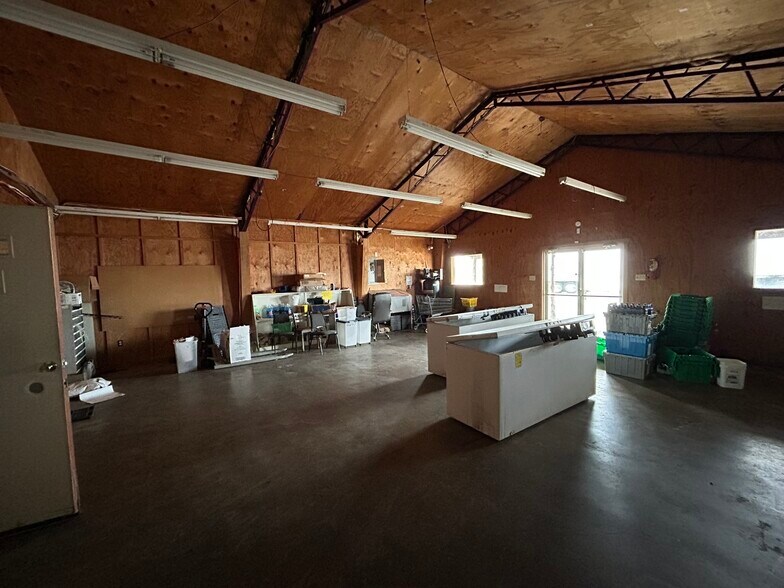 More Photos Of 6880 Highway 9, Center Ridge Service Station For Sale