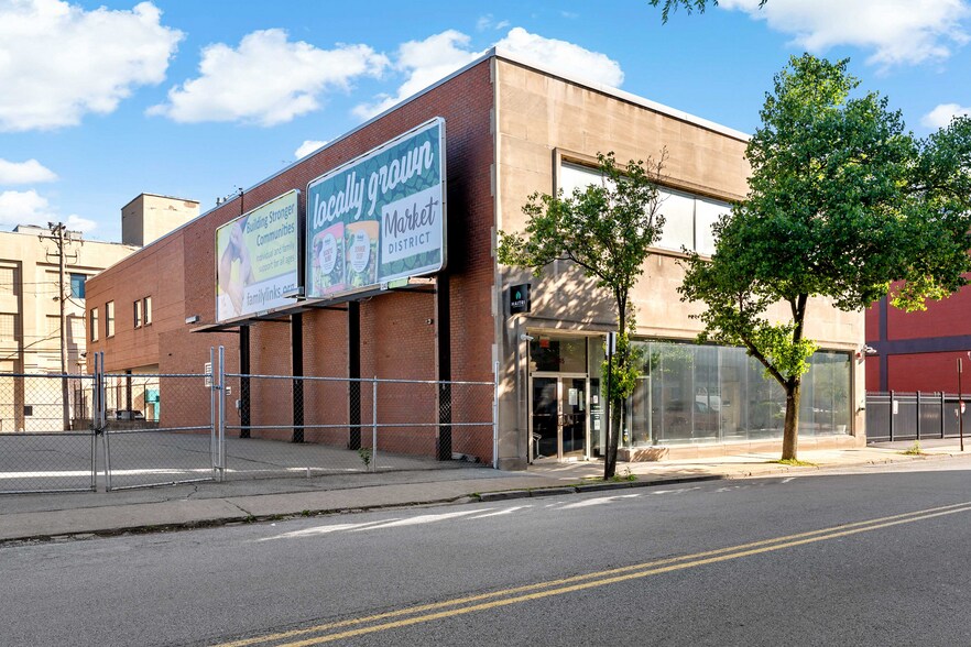 More Photos Of 5845 Centre Ave, Pittsburgh Medical For Sale