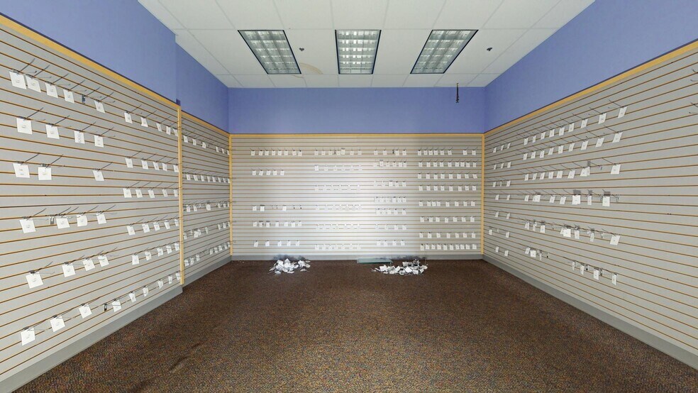 More Photos Of 4501 State Line Ave, Texarkana Unknown For Lease