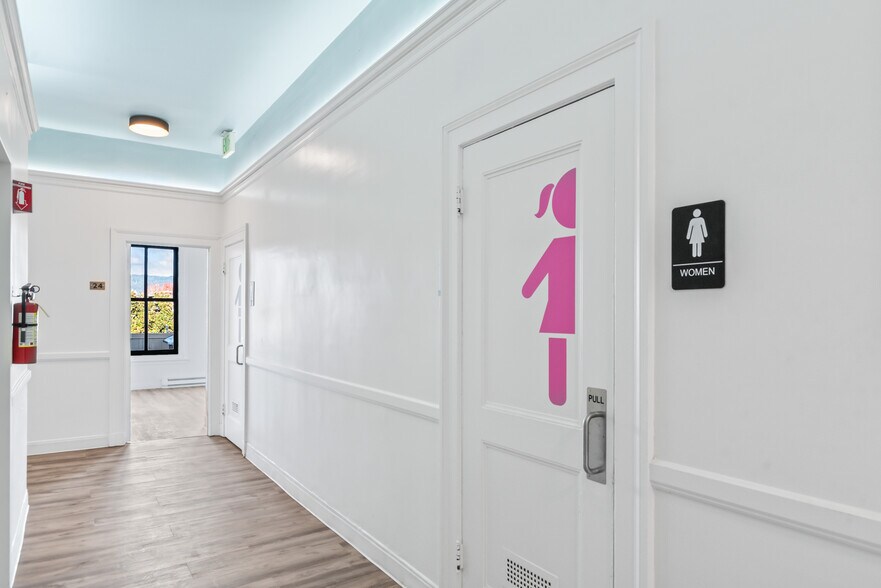 More Photos Of 2411 Santa Clara Ave, Alameda General Retail For Sale