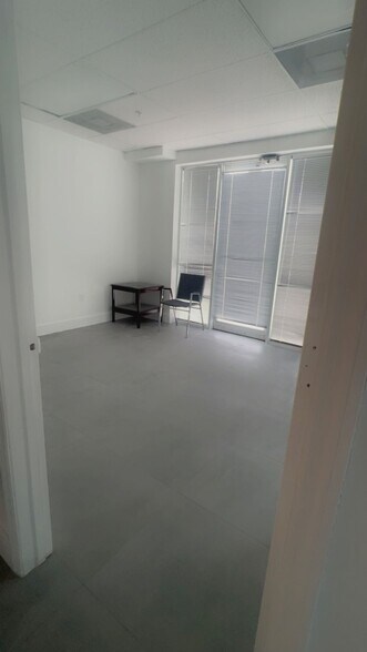 More Photos Of 200 E Dania Beach Blvd, Dania Beach Storefront Retail Residential For Lease