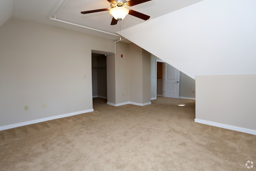 More Photos Of 125 W Saratoga St, Baltimore Apartments For Sale