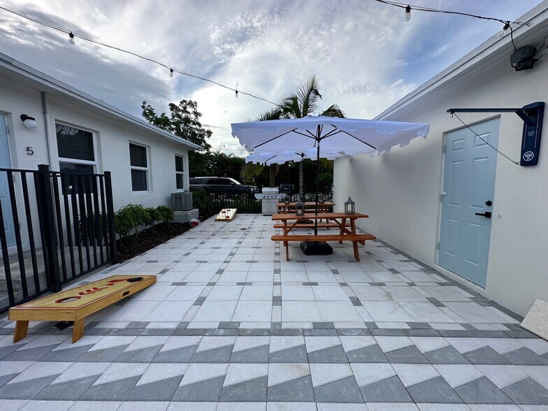 More Photos Of 351 NE 7th Ave, Delray Beach Apartments For Sale