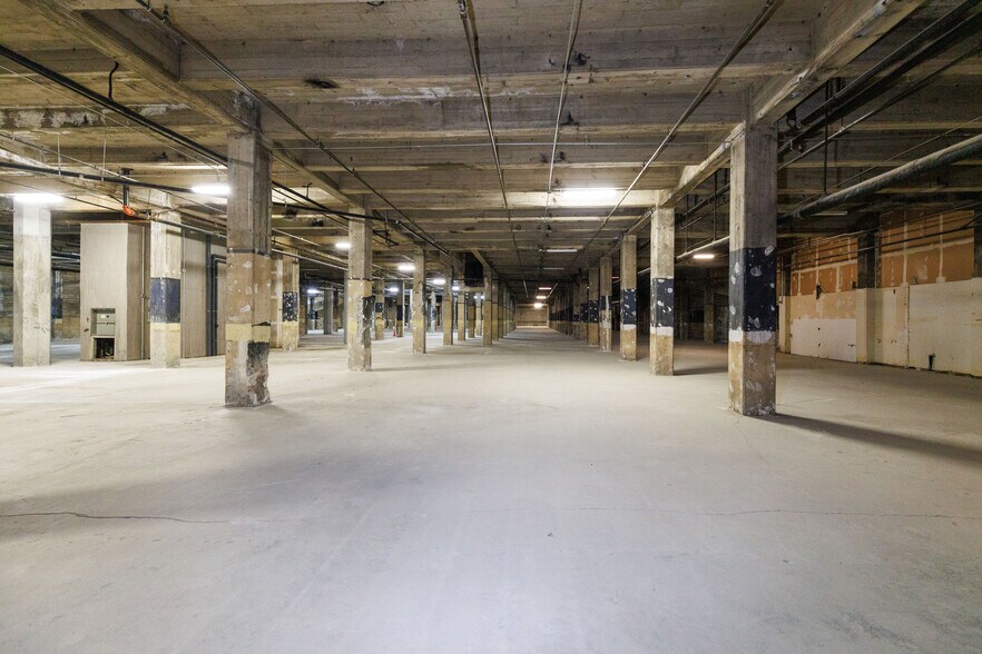 More Photos Of 417 S Hill St, Los Angeles Office For Sale