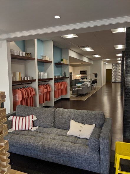 More Photos Of 228-232 E College Ave, State College Storefront Retail Residential For Sale
