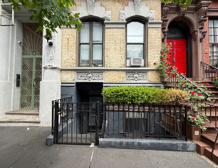 Primary Photo Of 245 E 13th St, New York Apartments For Lease