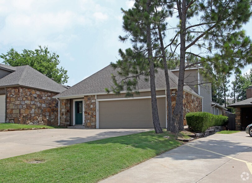 Primary Photo Of 7181 S Braden Ave, Tulsa Office For Lease