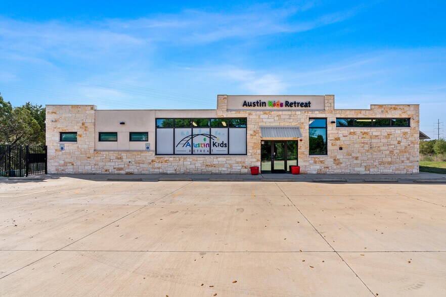 More Photos Of 6111 N FM 620, Austin Daycare Center For Lease