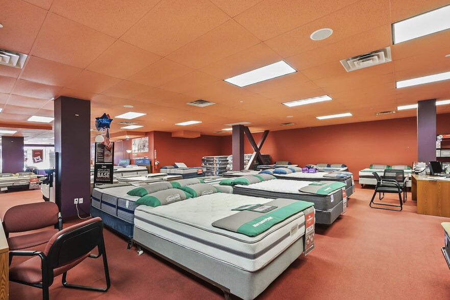 More Photos Of 3538 Junction Blvd, Corona Apartments For Sale