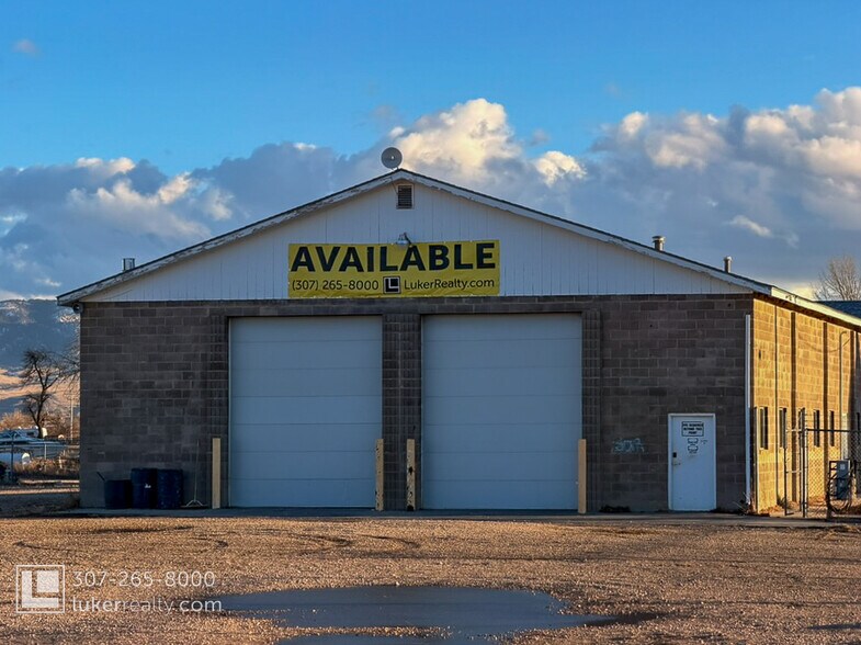 Primary Photo Of 2279 Six Mile Rd, Casper Distribution For Lease