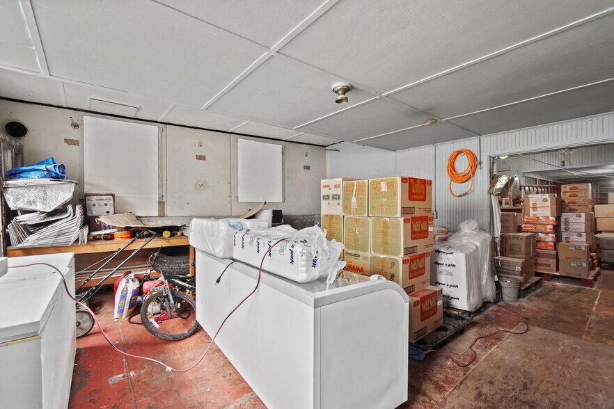 More Photos Of 415-423 Arnold St, Woonsocket Storefront For Sale