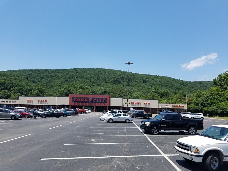 More Photos Of 10161 Dayton Pike, Soddy Daisy Supermarket For Lease