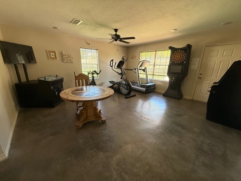 More Photos Of 19615 FM 2920 Rd, Tomball Multifamily For Sale