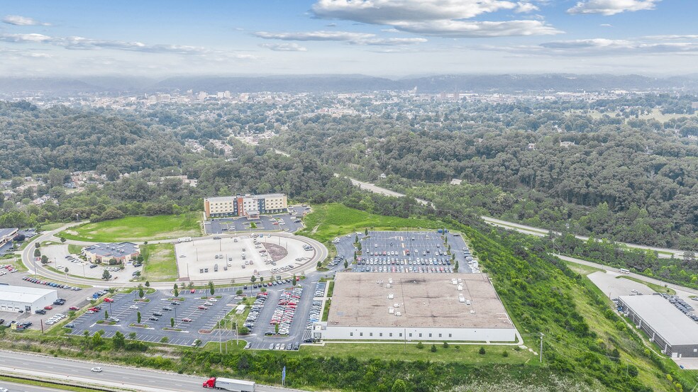 More Photos Of 500 Kinetic Dr, Huntington Office For Sale