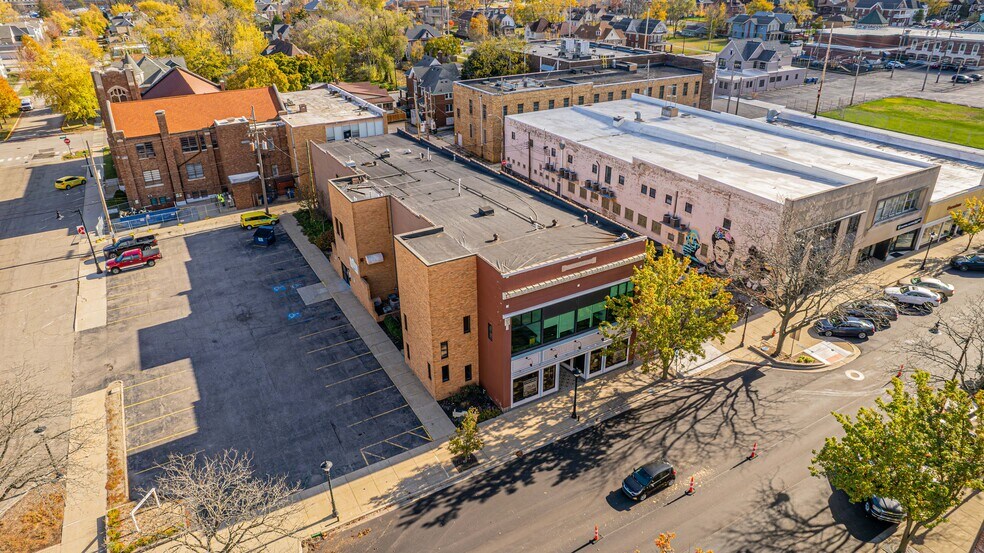 More Photos Of 710 Franklin St, Michigan City Freestanding For Lease