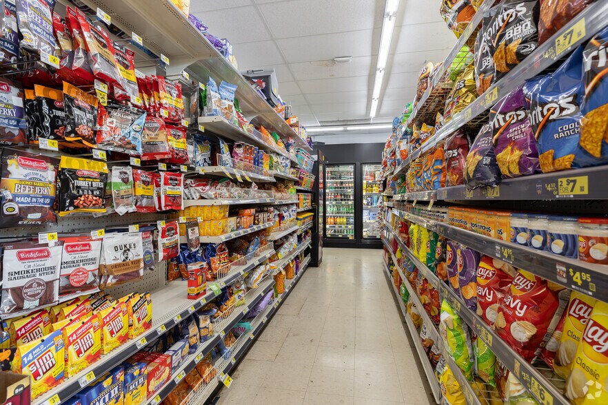 More Photos Of 425 Hunt St, Leadwood Freestanding For Sale