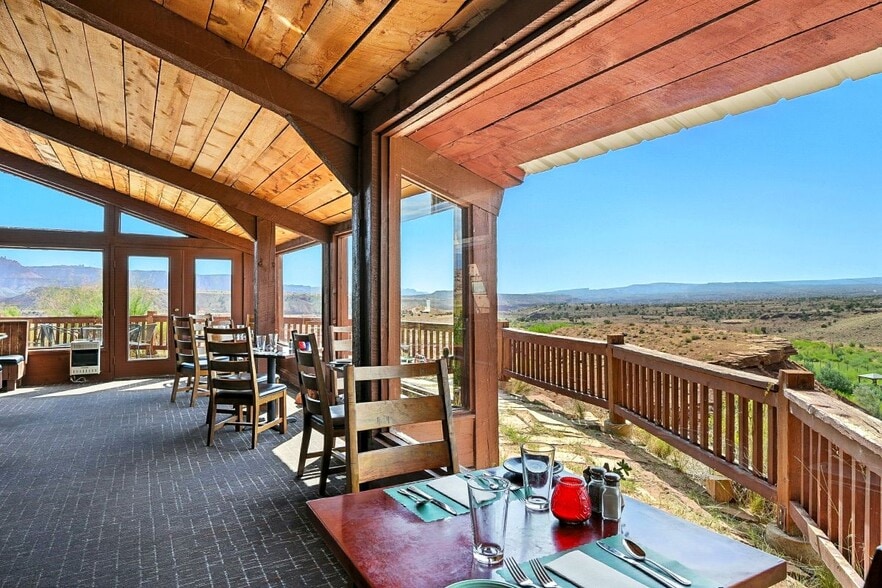 More Photos Of 2523 UT-24, Torrey Hotel For Sale