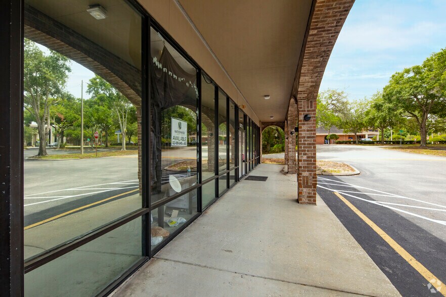 More Photos Of 11401 N 56th St, Tampa Unknown For Lease