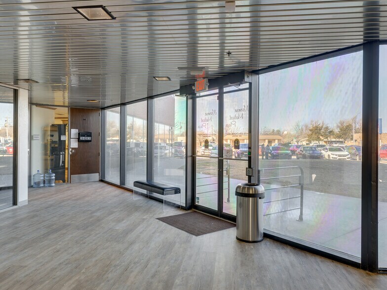 More Photos Of 1125 N Porter Ave, Norman Medical For Sale