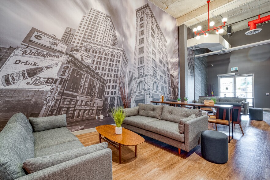 More Photos Of 233 Kennedy St, Winnipeg Apartments For Lease