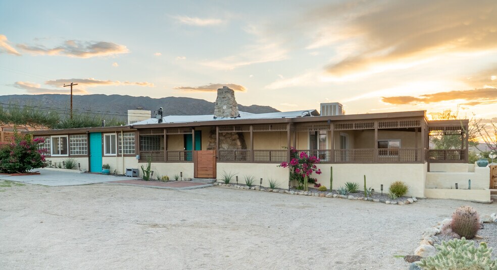 More Photos Of 74707 Sunset Dr, Twentynine Palms Specialty For Sale