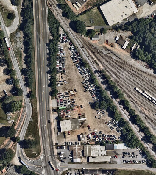 More Photos Of 4780 Old Dixie Hwy, Forest Park Manufacturing For Lease