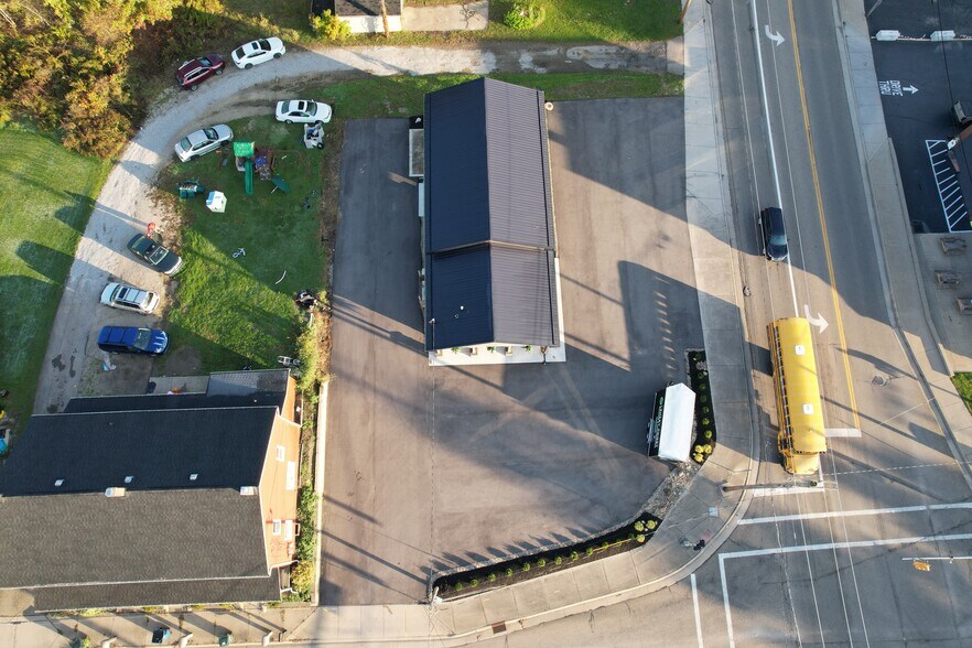 More Photos Of 2229 Greensburg Rd, Canton Auto Repair For Sale