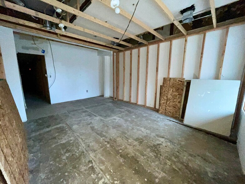 More Photos Of 2108 E Monument St, Baltimore Storefront For Sale