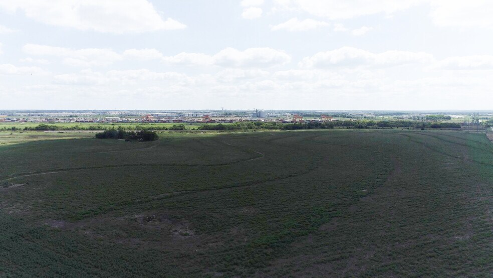 More Photos Of 33095 183rd, Gardner Land For Sale