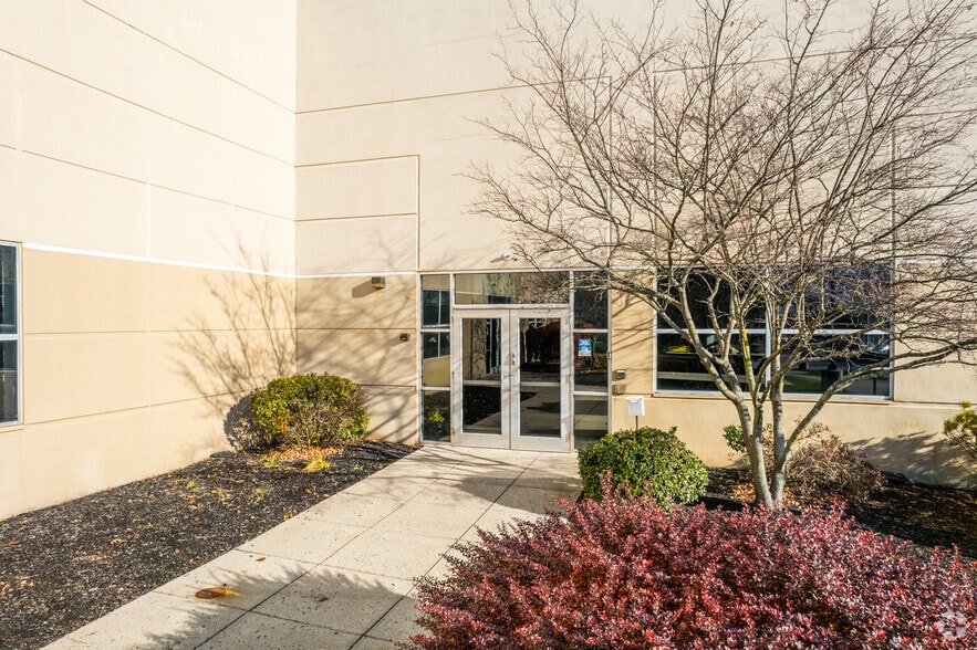 More Photos Of 1000 Forge Ave, Norristown Distribution For Lease