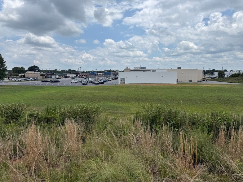 More Photos Of 0 S Main St, King Land For Sale