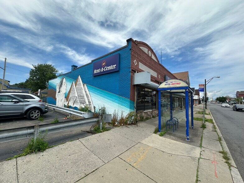 More Photos Of 3146-3148 Bailey Ave, Buffalo Storefront For Sale