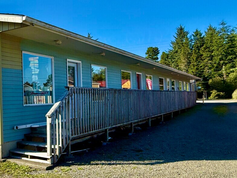 More Photos Of 1910 Bay Ave, Ocean Park Freestanding For Sale